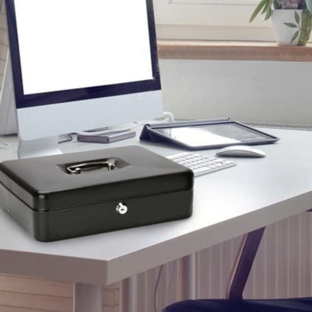 Black Cash Box